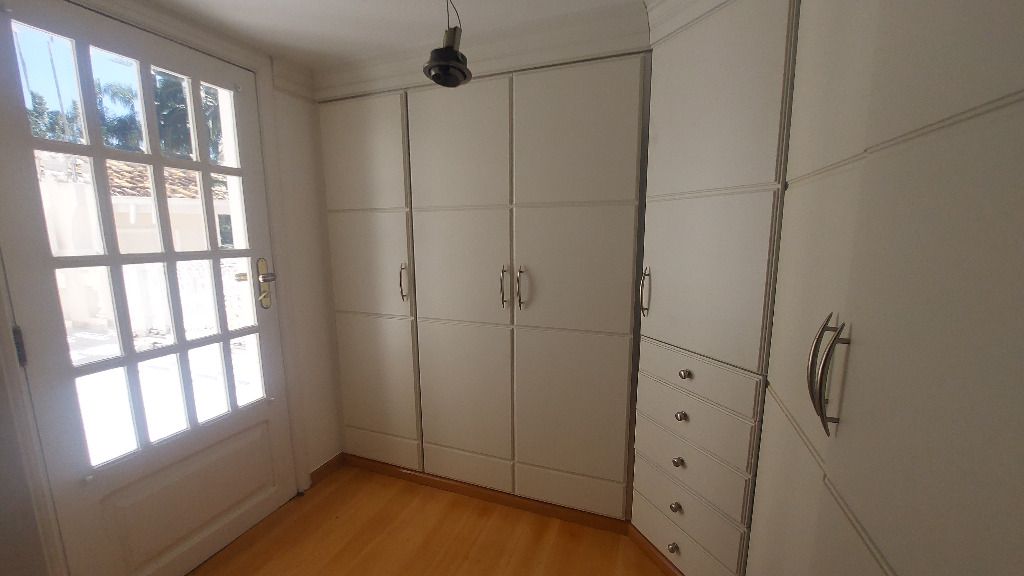 Casa de Condomínio para alugar com 4 quartos, 1200m² - Foto 14