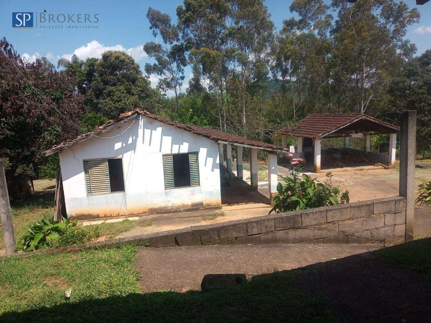 Chácara à venda com 4 quartos, 300m² - Foto 10