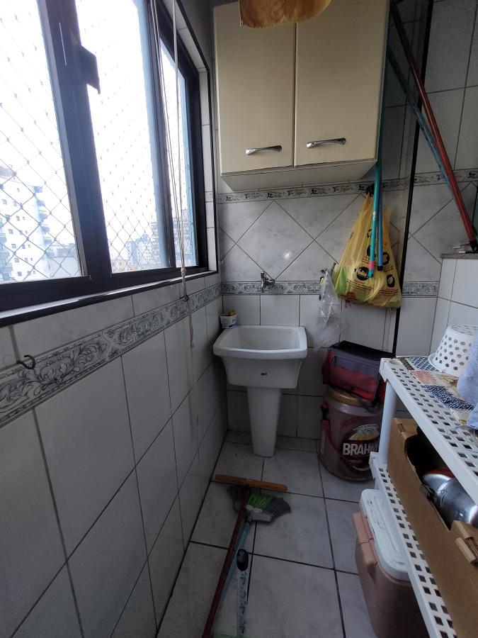 Apartamento à venda com 3 quartos, 112m² - Foto 16