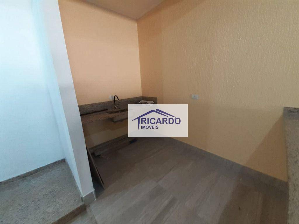 Sobrado à venda com 3 quartos, 300m² - Foto 6