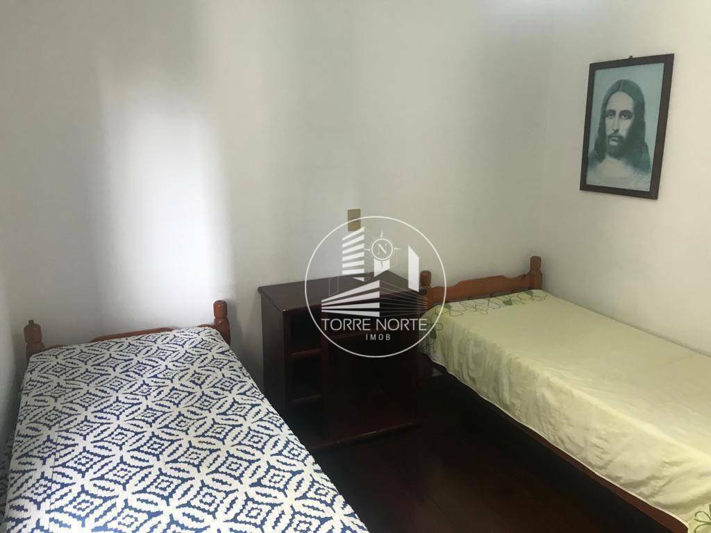 Apartamento à venda com 4 quartos, 160m² - Foto 18