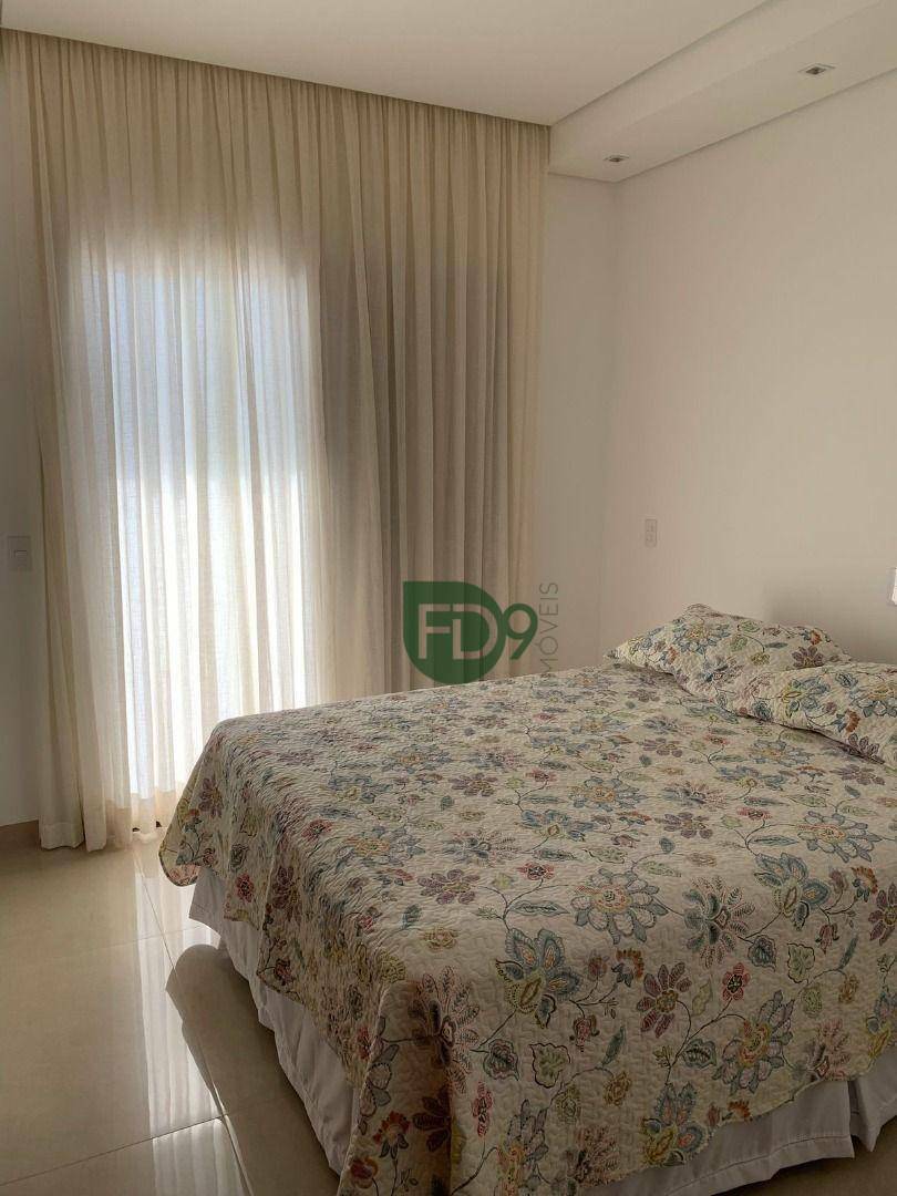 Casa à venda com 3 quartos, 214m² - Foto 11