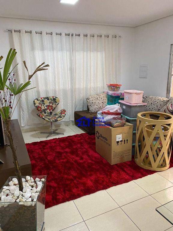 Sobrado à venda com 4 quartos, 240m² - Foto 7