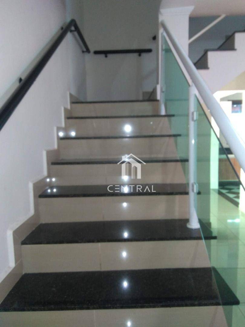 Casa à venda com 3 quartos, 212m² - Foto 29