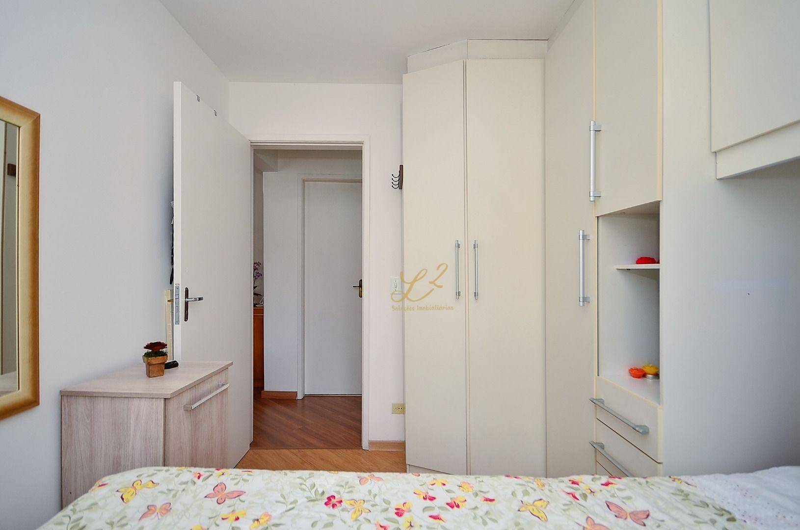 Apartamento à venda com 2 quartos, 47m² - Foto 18