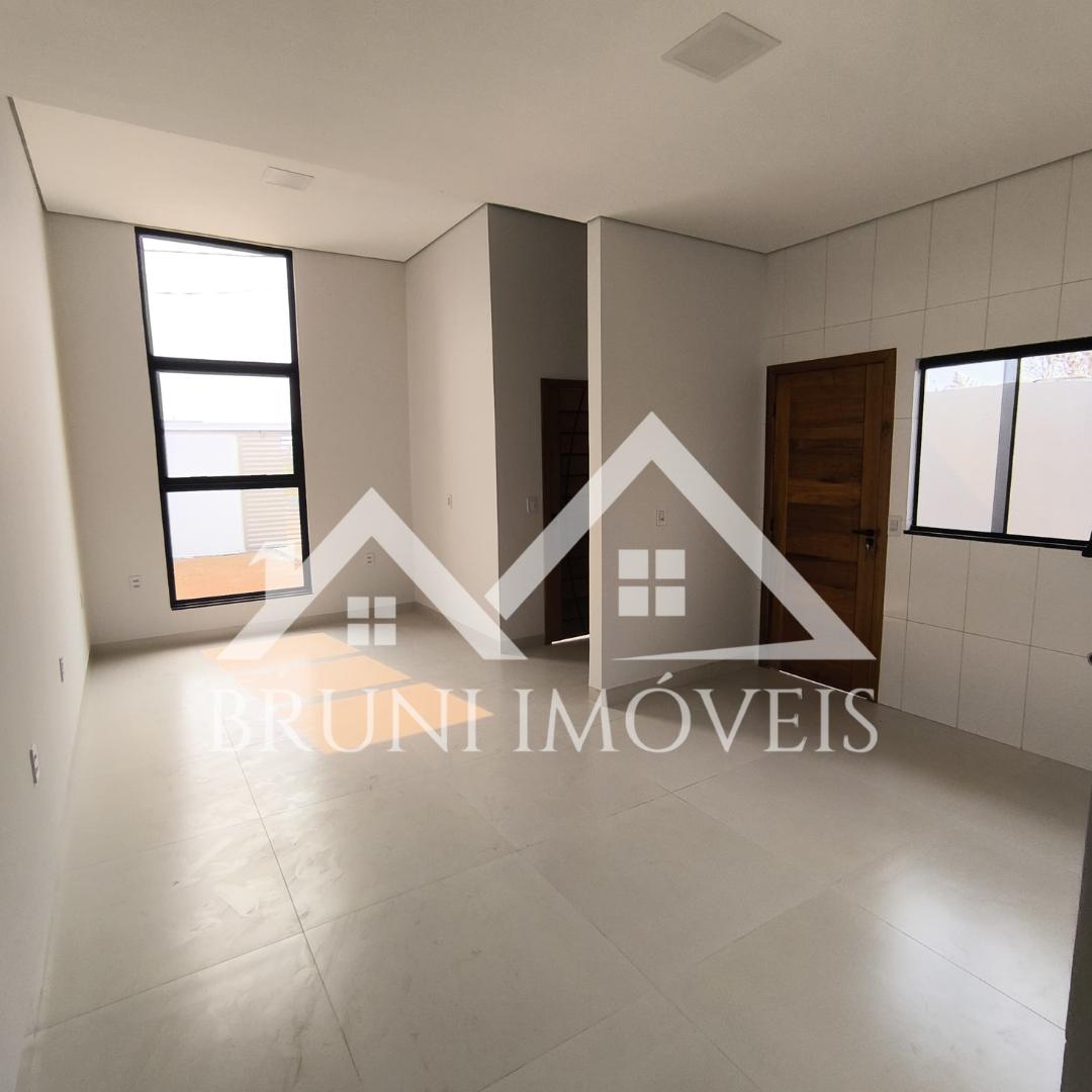 Casa à venda com 2 quartos, 180m² - Foto 12