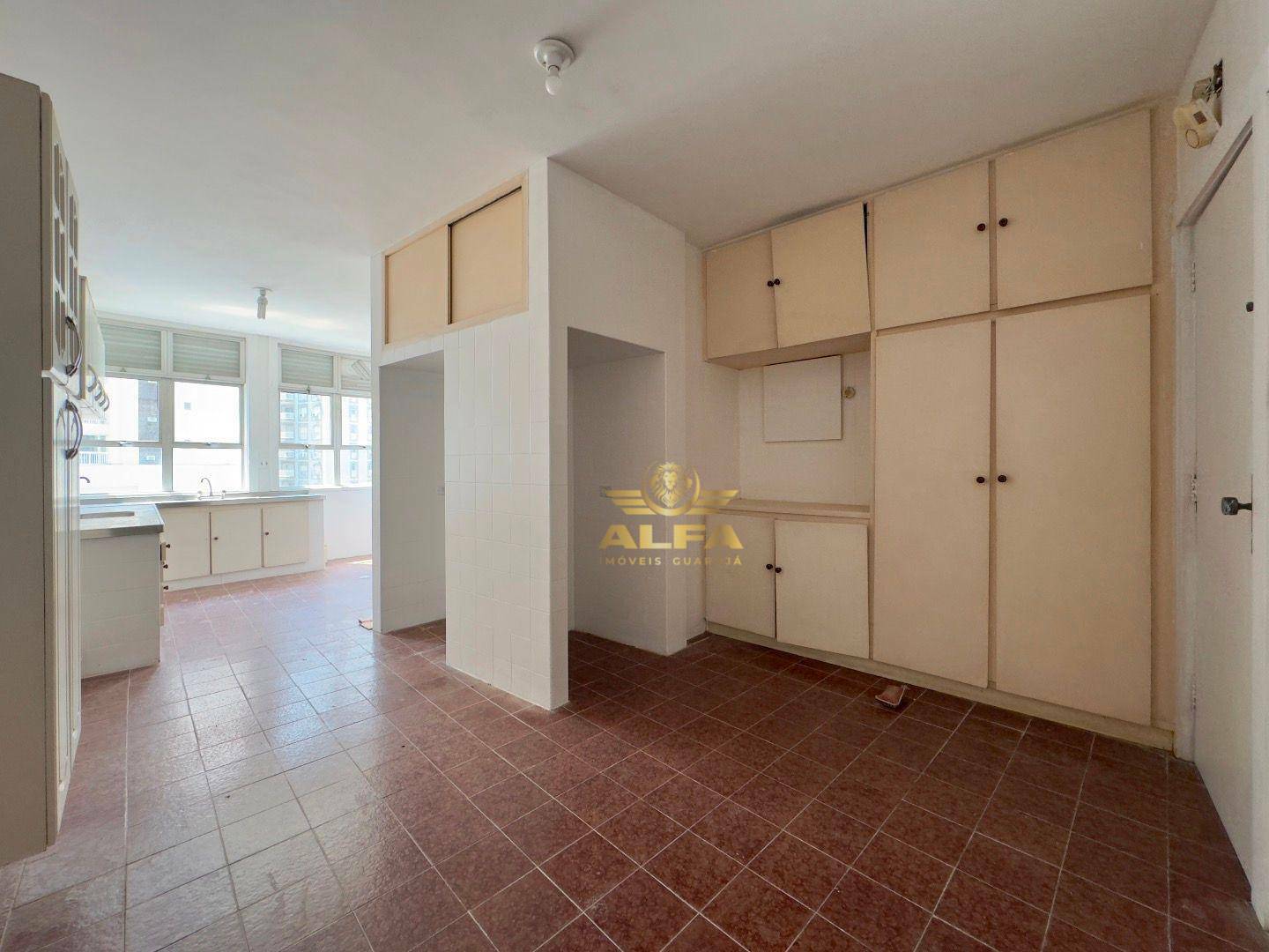 Apartamento à venda com 5 quartos, 375m² - Foto 23