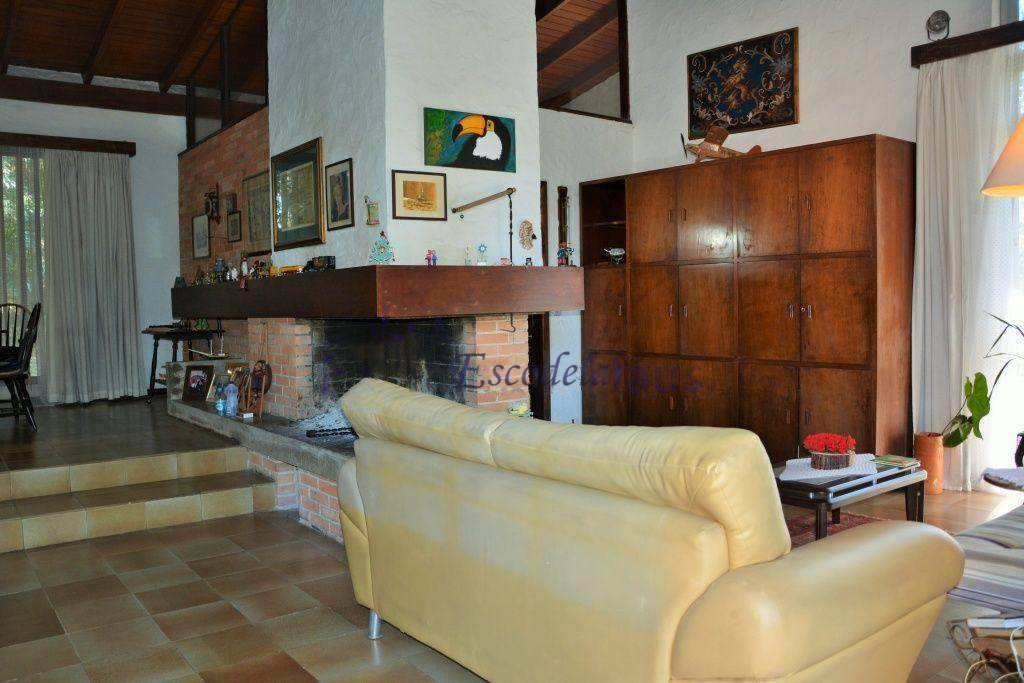 Casa à venda com 5 quartos, 450m² - Foto 6