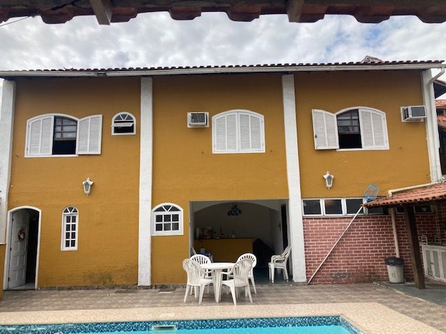 Casa à venda com 6 quartos, 285m² - Foto 24