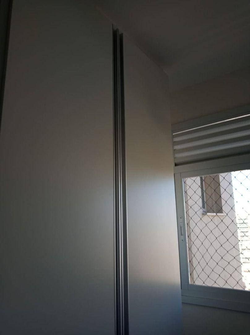 Apartamento à venda com 2 quartos, 60m² - Foto 4