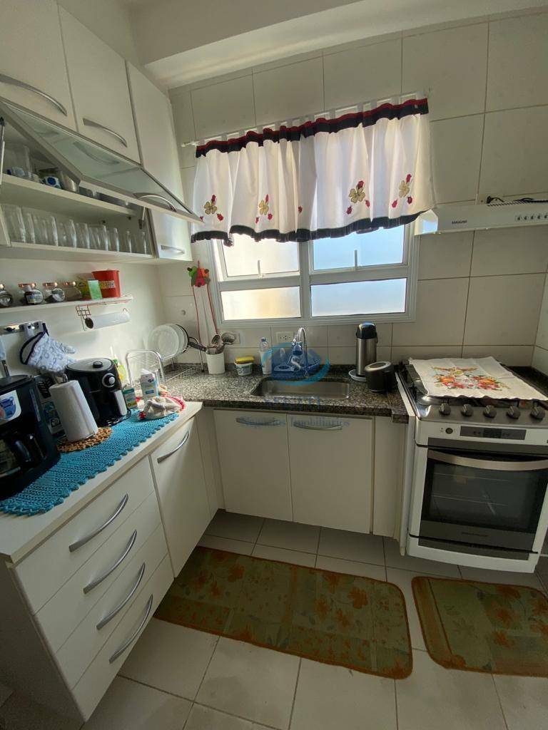 Apartamento à venda com 2 quartos, 60m² - Foto 2