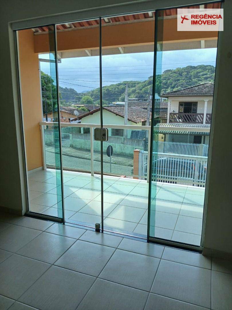 Casa para alugar com 3 quartos, 146m² - Foto 16