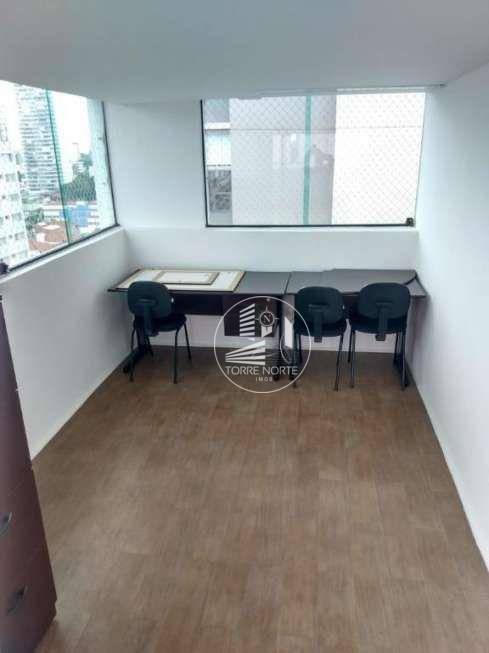 Cobertura à venda com 3 quartos, 180m² - Foto 2