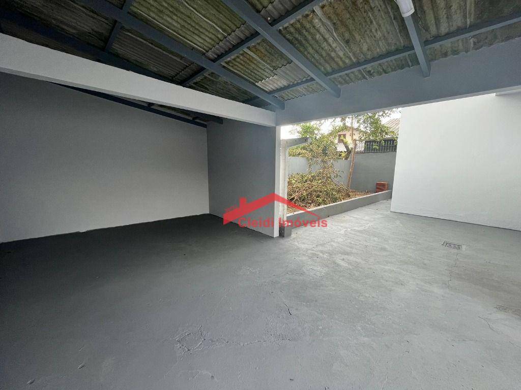 Casa para alugar com 3 quartos, 125m² - Foto 20