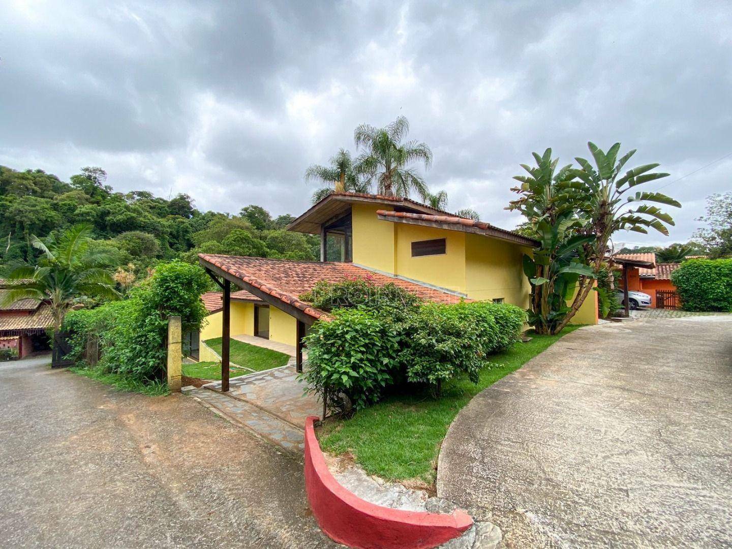 Casa, 4 quartos, 332 m² - Foto 2