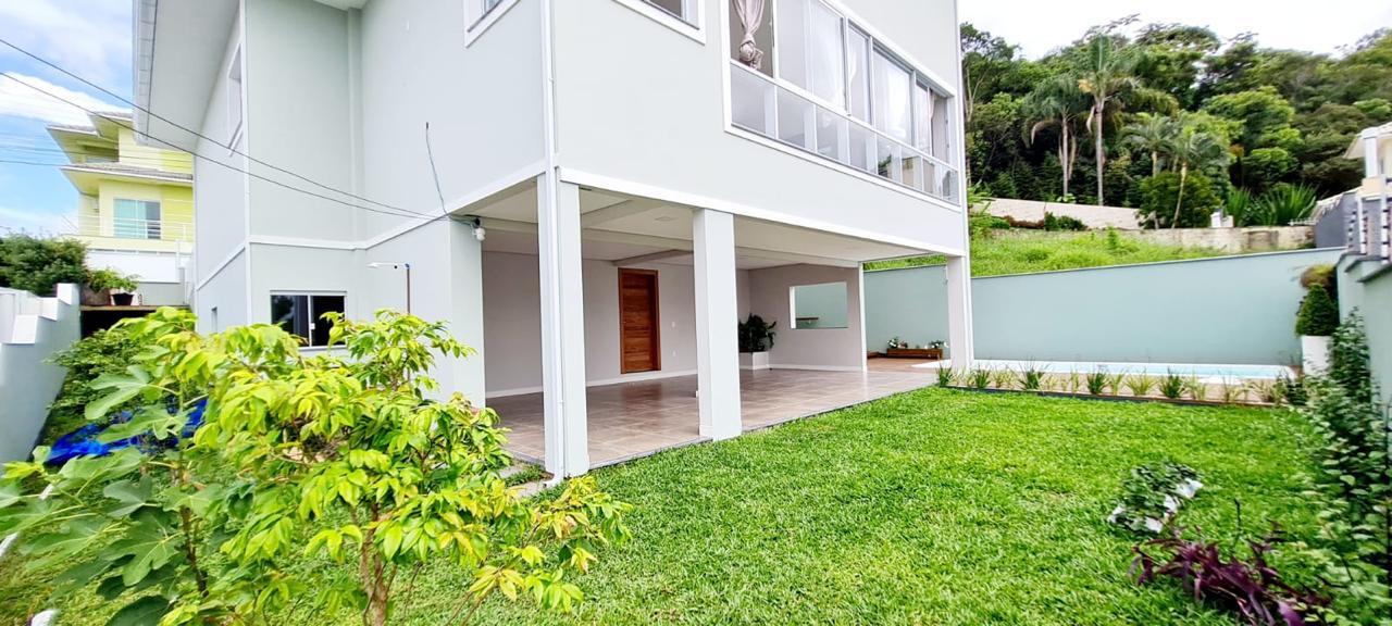 Casa à venda com 3 quartos, 360m² - Foto 13