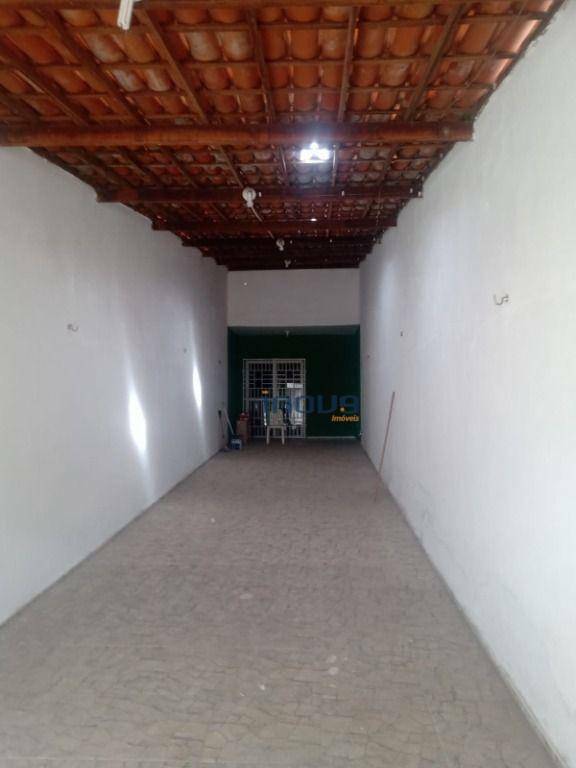 Casa à venda com 3 quartos, 80m² - Foto 14