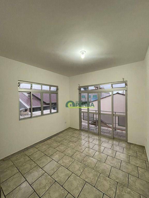 Casa para alugar com 3 quartos, 140m² - Foto 12