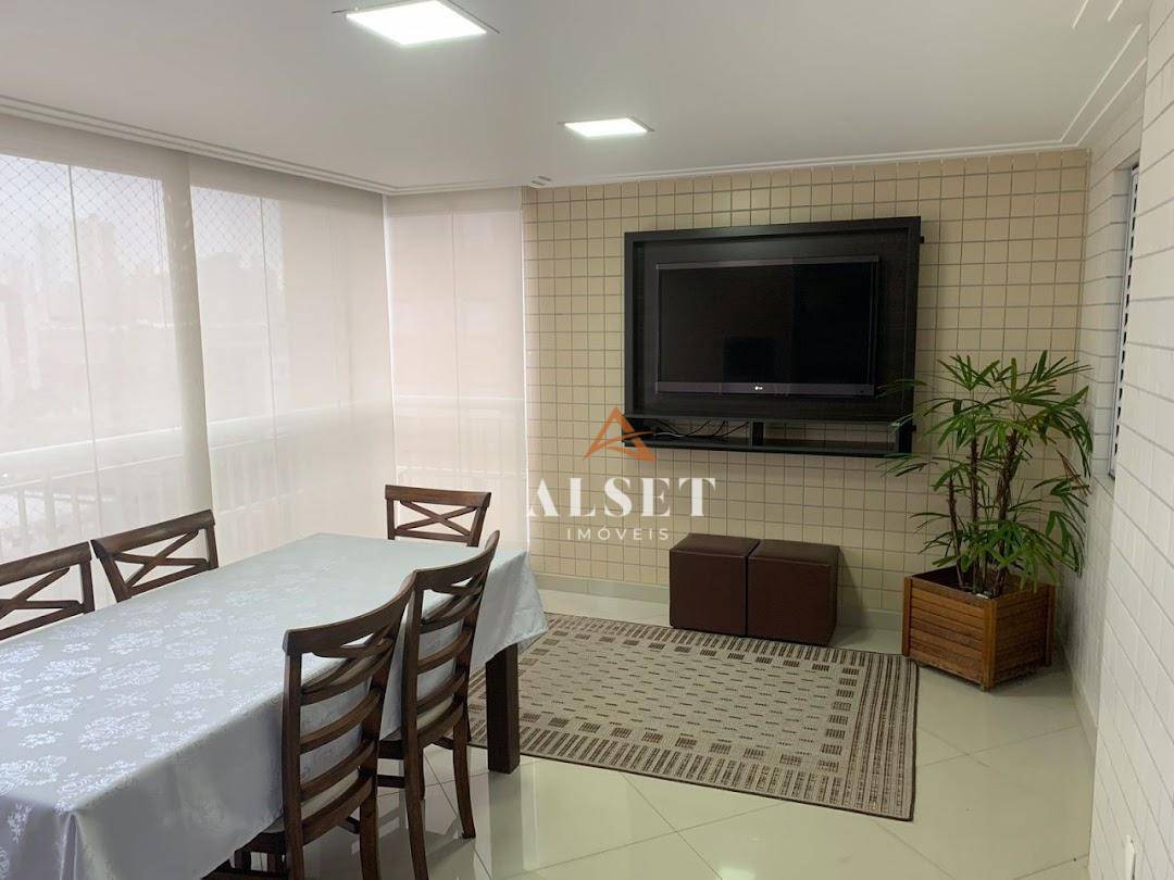 Apartamento à venda com 3 quartos, 124m² - Foto 23