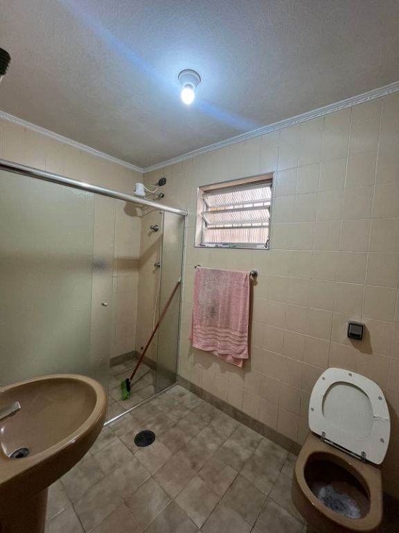 Sobrado à venda com 4 quartos, 233m² - Foto 32