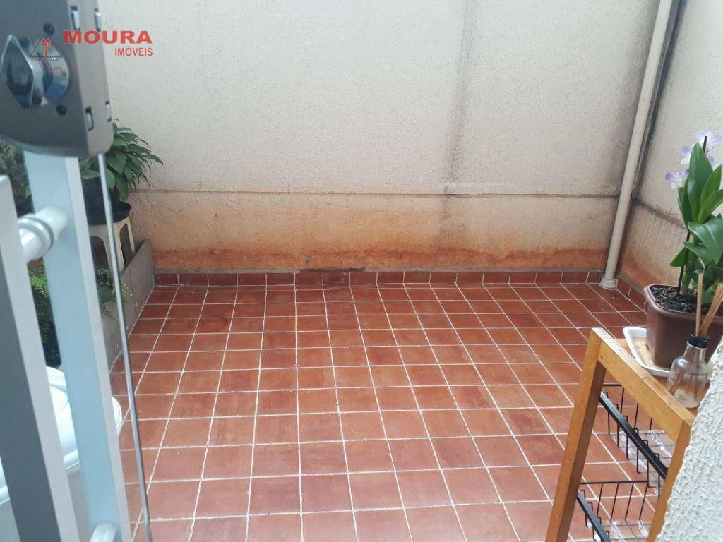 Apartamento à venda com 2 quartos, 75m² - Foto 1