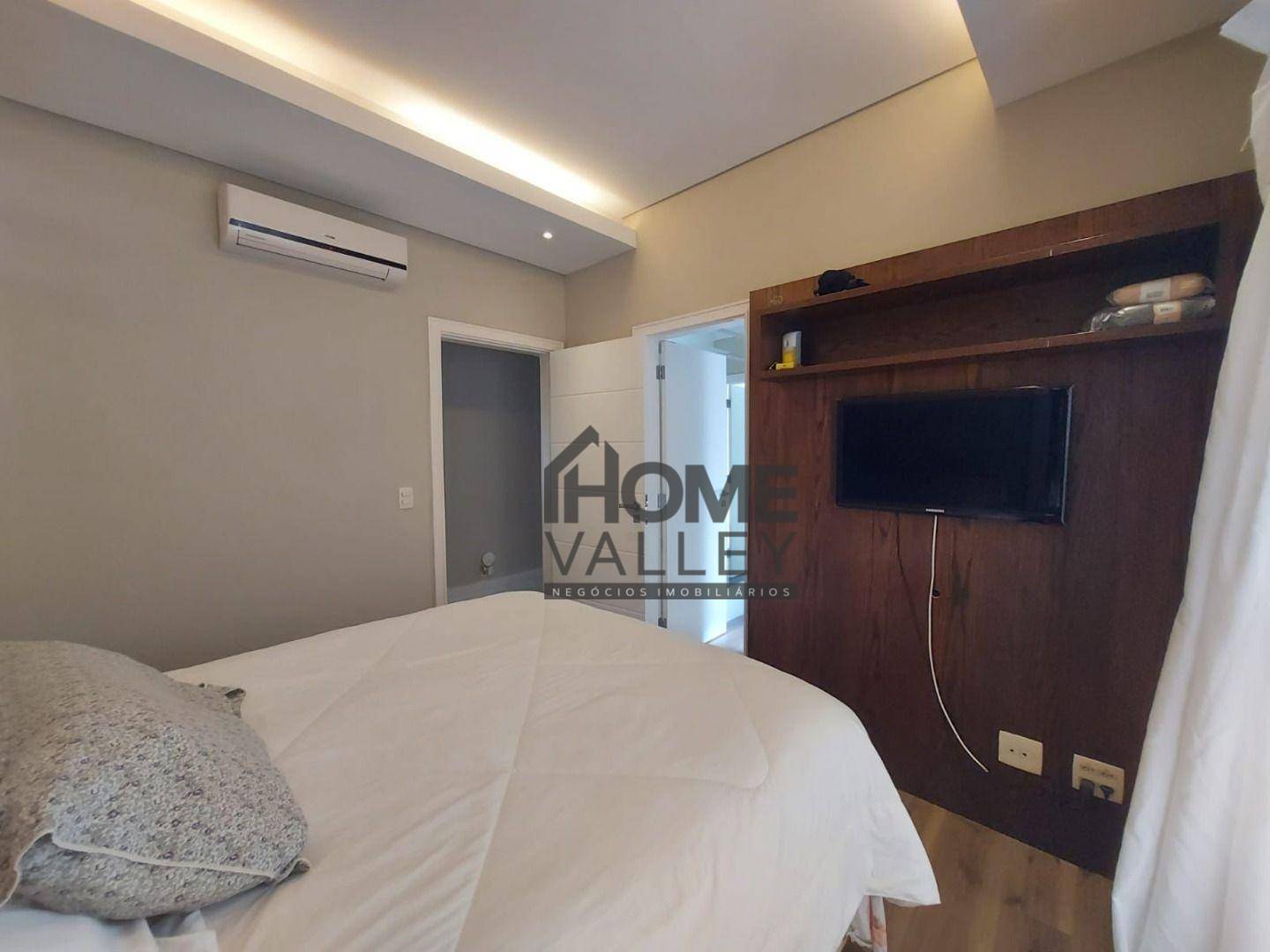 Casa de Condomínio para alugar com 4 quartos, 600m² - Foto 20