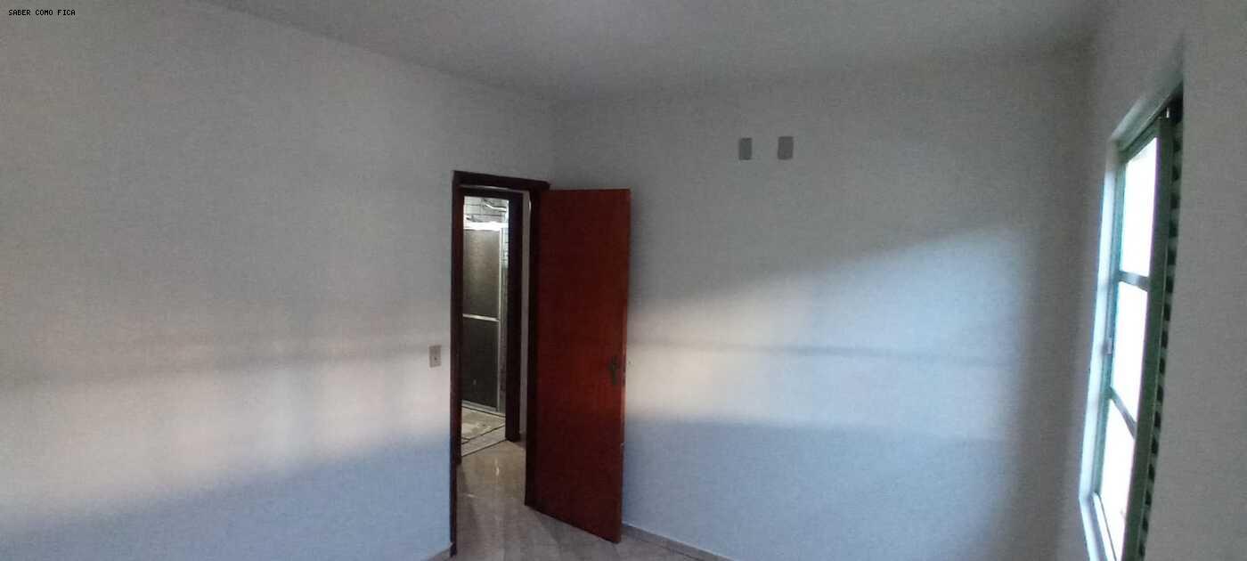 Apartamento à venda com 3 quartos, 70m² - Foto 3