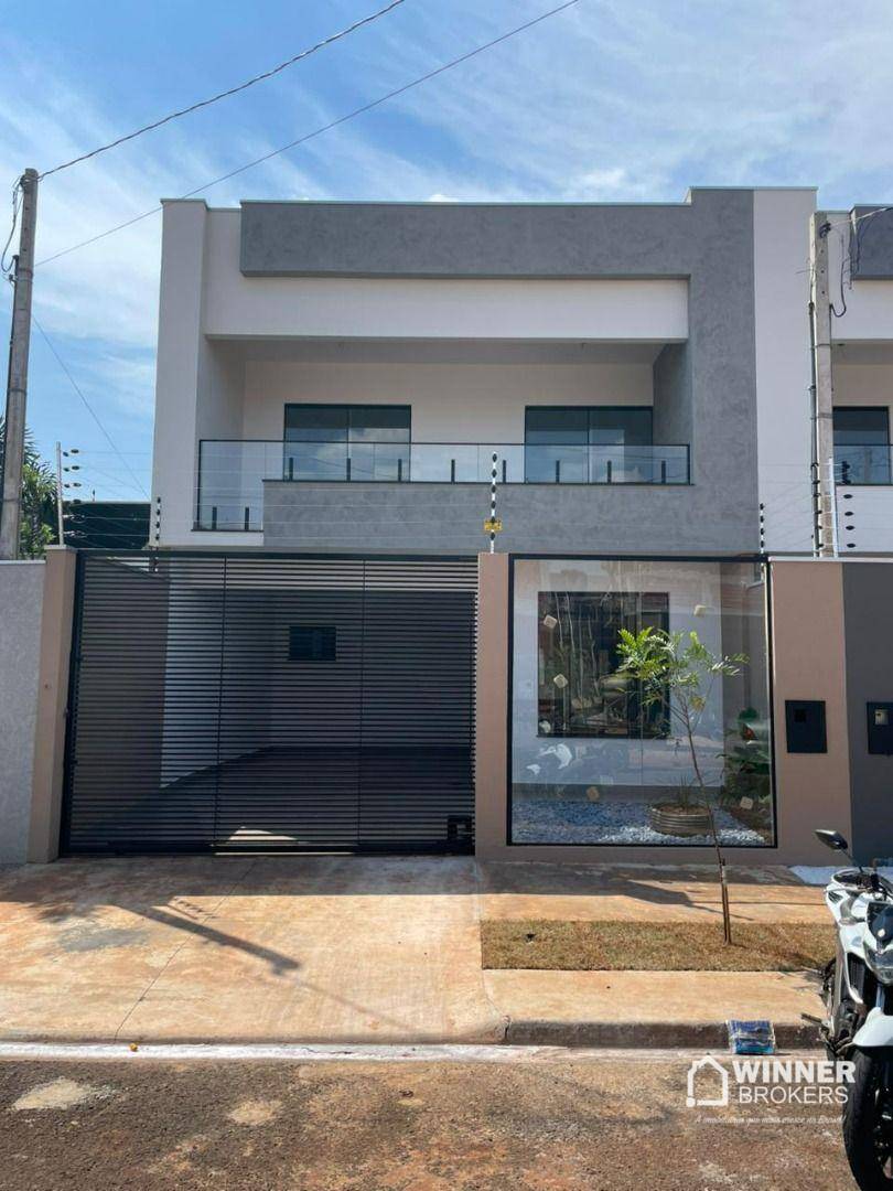 Sobrado, 3 quartos, 200 m² - Foto 1