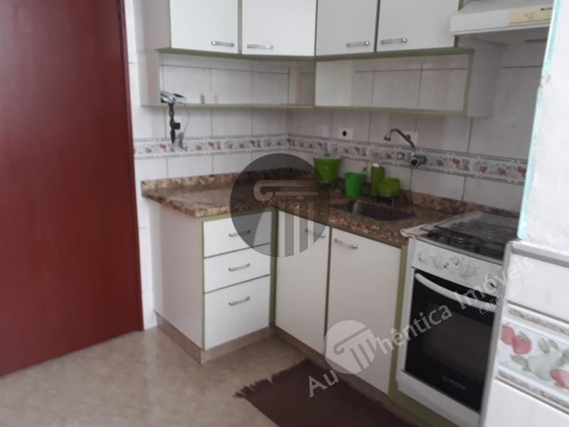 Apartamento à venda com 2 quartos, 68m² - Foto 4