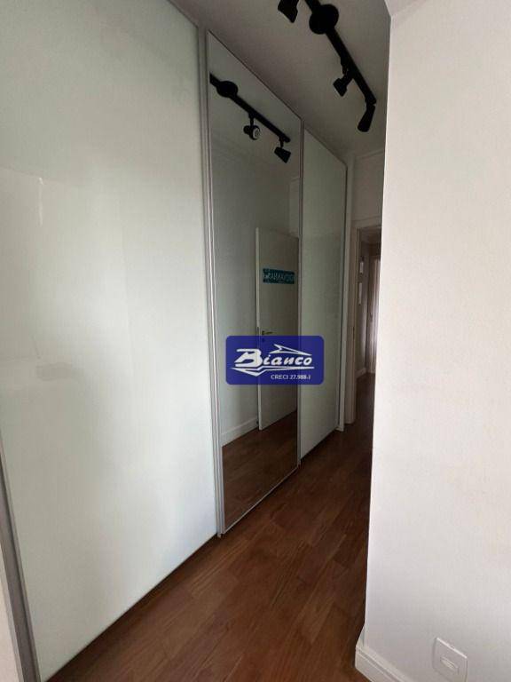 Apartamento à venda com 4 quartos, 185m² - Foto 24