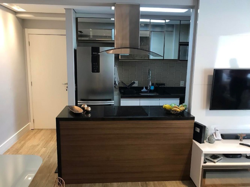 Apartamento à venda com 2 quartos, 70m² - Foto 17