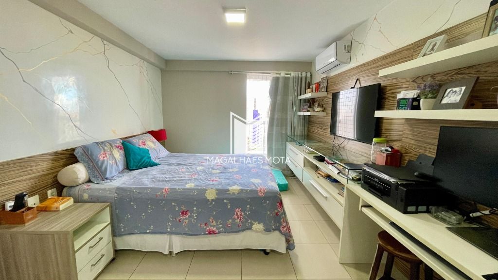 Apartamento à venda com 4 quartos, 152m² - Foto 17