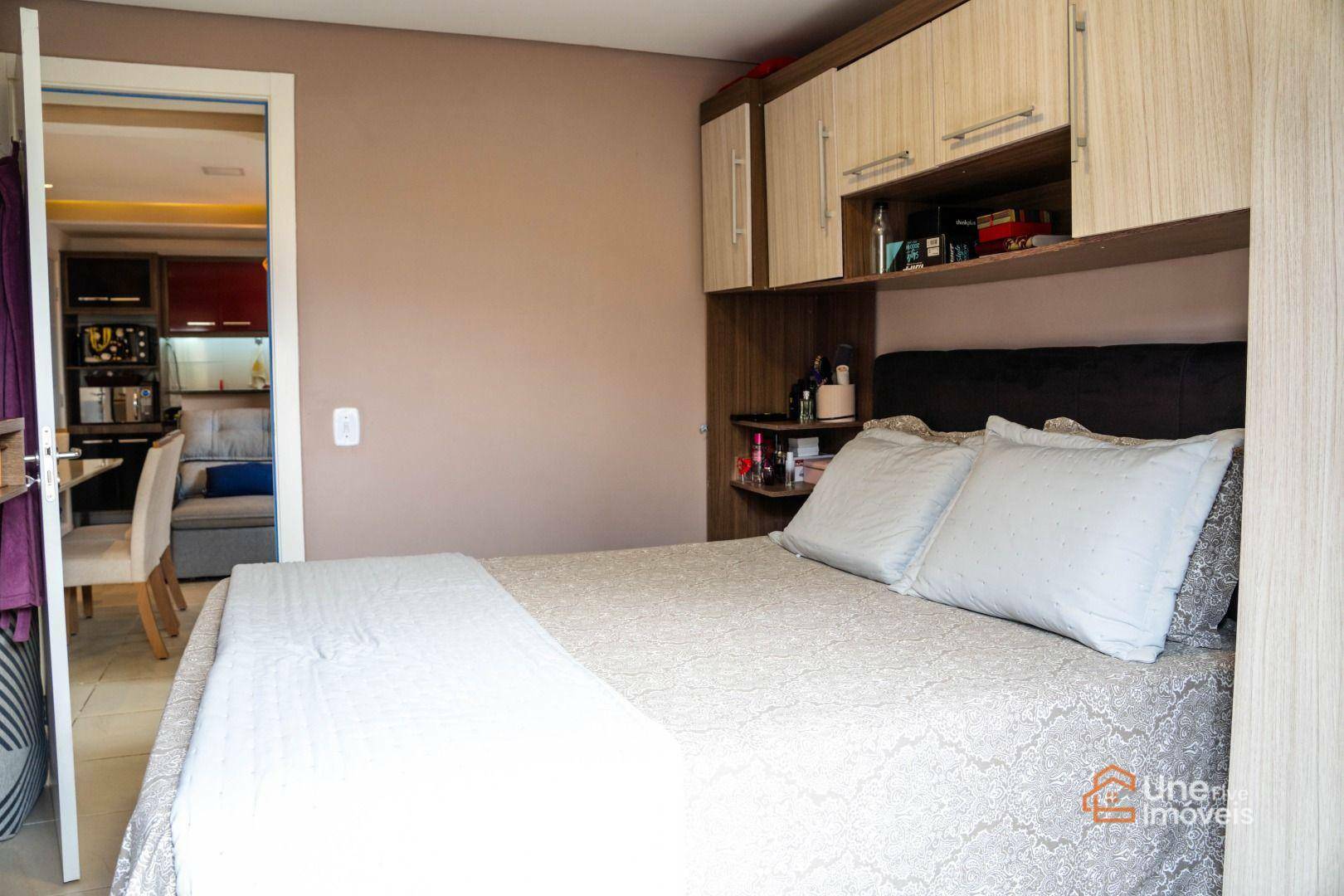 Apartamento à venda com 2 quartos, 42m² - Foto 11