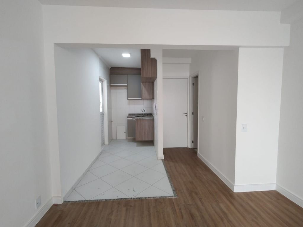 Apartamento para alugar com 2 quartos, 64m² - Foto 1