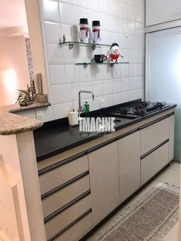 Apartamento à venda com 3 quartos, 65m² - Foto 10