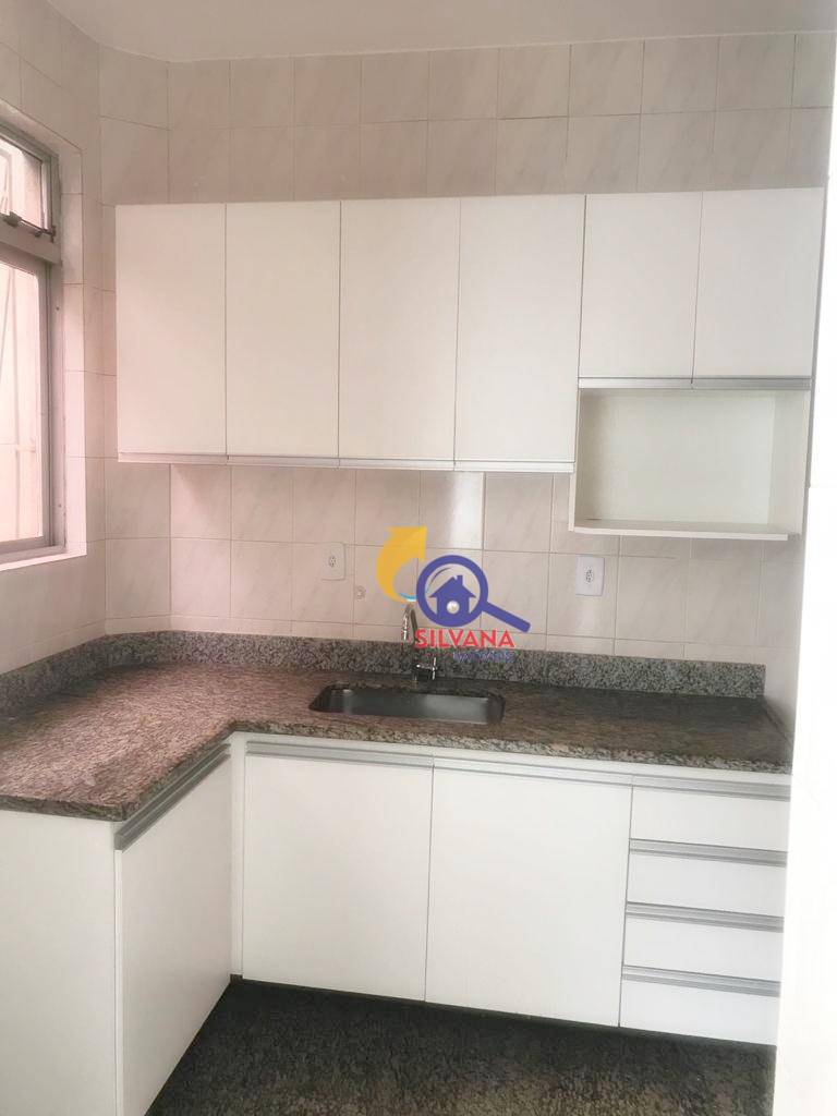 Apartamento para alugar com 3 quartos, 120m² - Foto 6