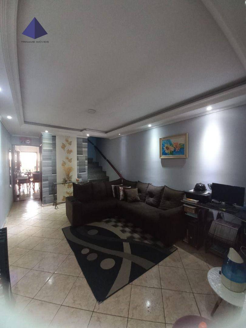 Sobrado à venda com 2 quartos, 100m² - Foto 1