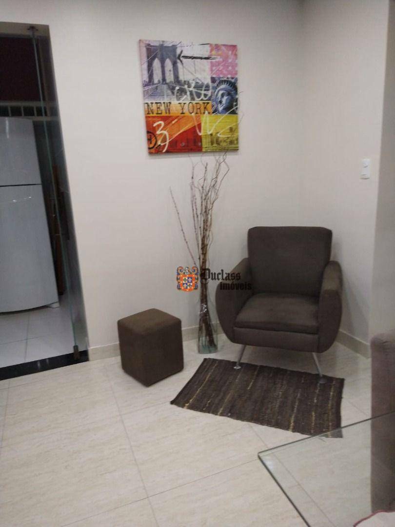 Apartamento à venda com 2 quartos, 85m² - Foto 4