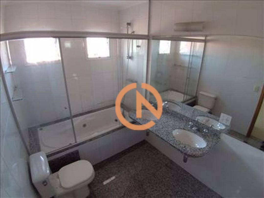 Casa à venda com 4 quartos, 217m² - Foto 13