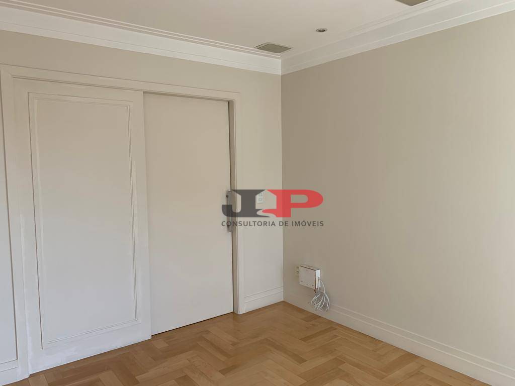 Apartamento à venda com 4 quartos, 248m² - Foto 35