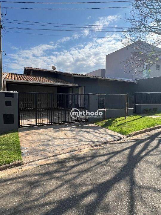 Casa à venda com 3 quartos, 236m² - Foto 14