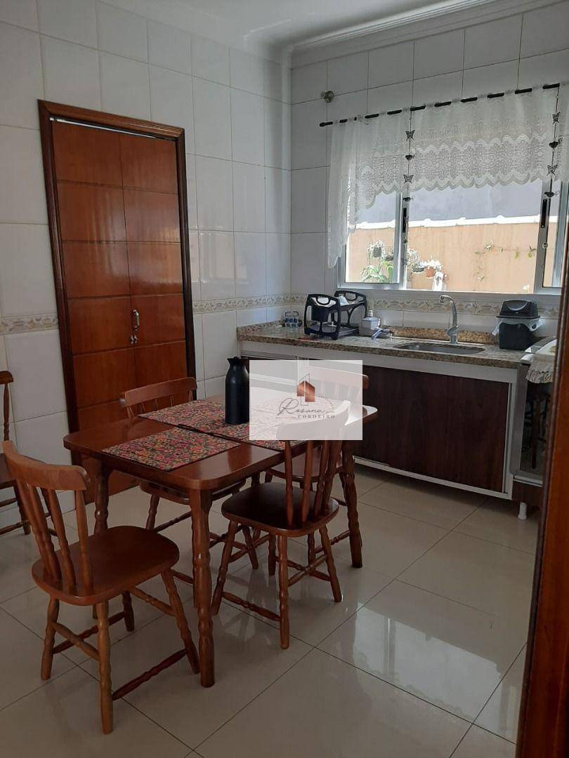 Sobrado à venda com 4 quartos, 240m² - Foto 15