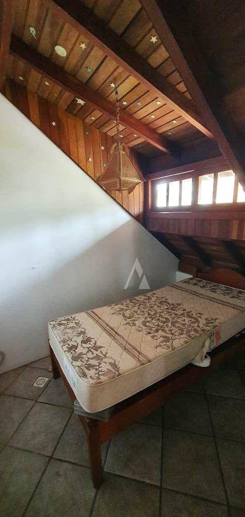 Casa à venda com 3 quartos, 191m² - Foto 52