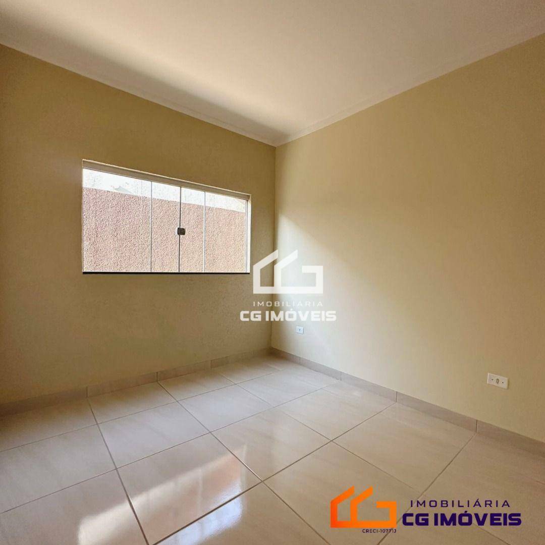 Casa à venda com 2 quartos, 76m² - Foto 4