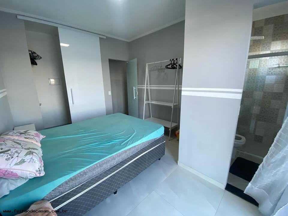 Casa à venda com 2 quartos, 90m² - Foto 8