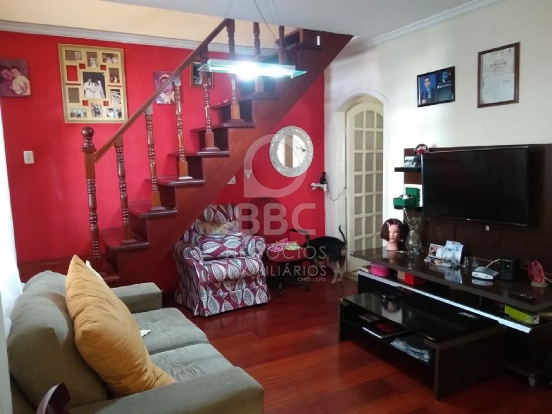 Sobrado à venda com 3 quartos, 218m² - Foto 4