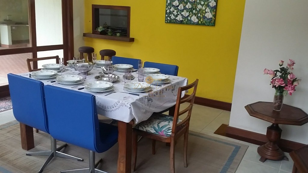 Casa de Condomínio à venda com 4 quartos, 1240m² - Foto 9