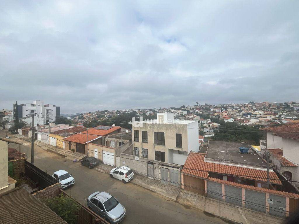 Apartamento à venda com 2 quartos, 83m² - Foto 14