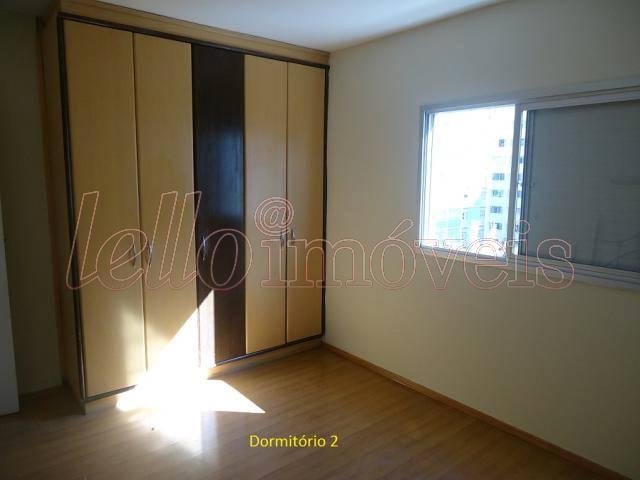 Apartamento para alugar com 3 quartos, 106m² - Foto 2