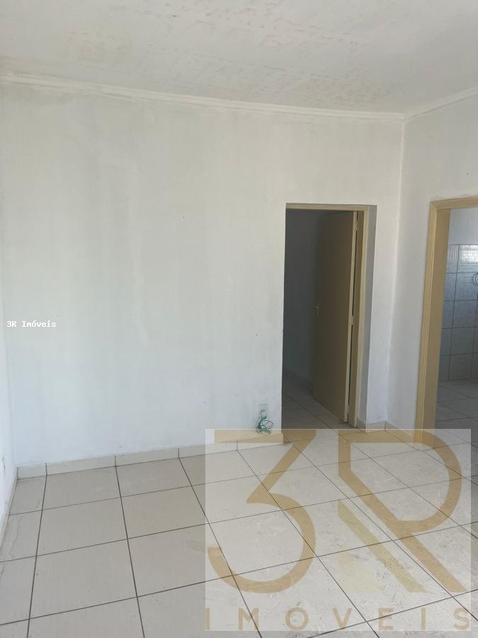 Casa à venda com 1 quarto - Foto 4